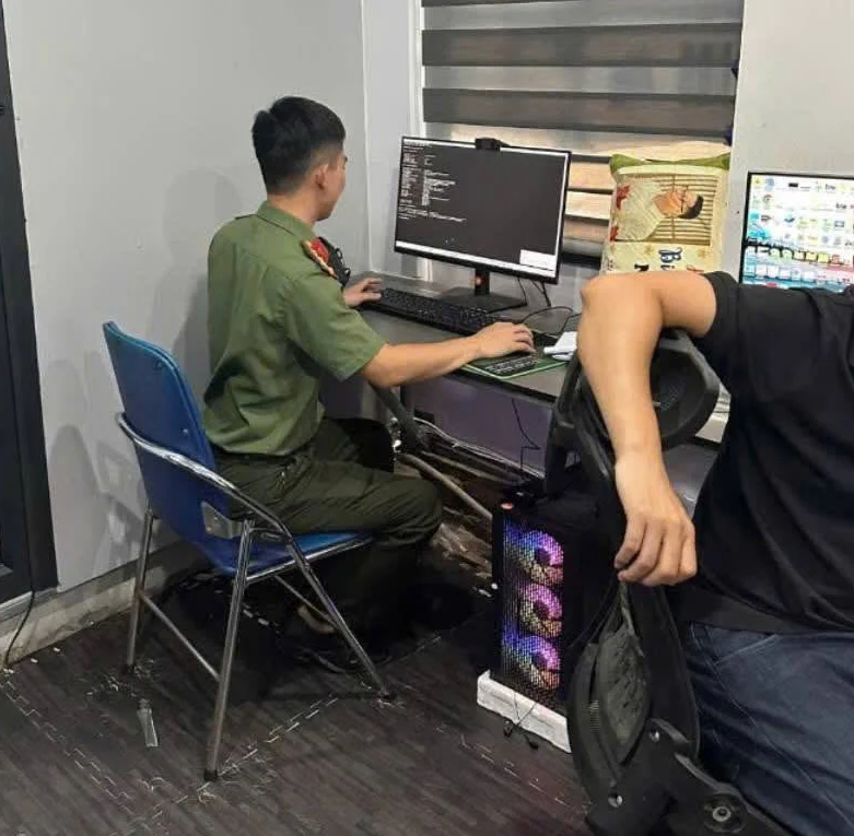 Cơ quan chức năng kiểm tra bản quyền phần mềm tại doanh nghiệp